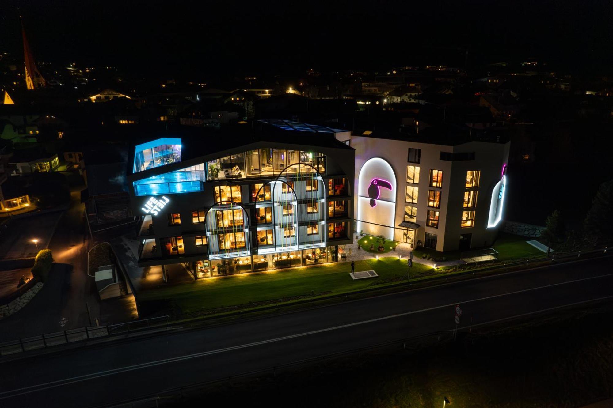 Lifesteil Aparthotel Umhausen Dış mekan fotoğraf